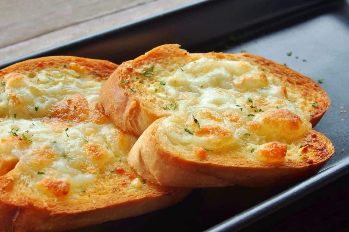 Pão de Alho Caseiro: Receita Fácil e Deliciosa para Surpreender