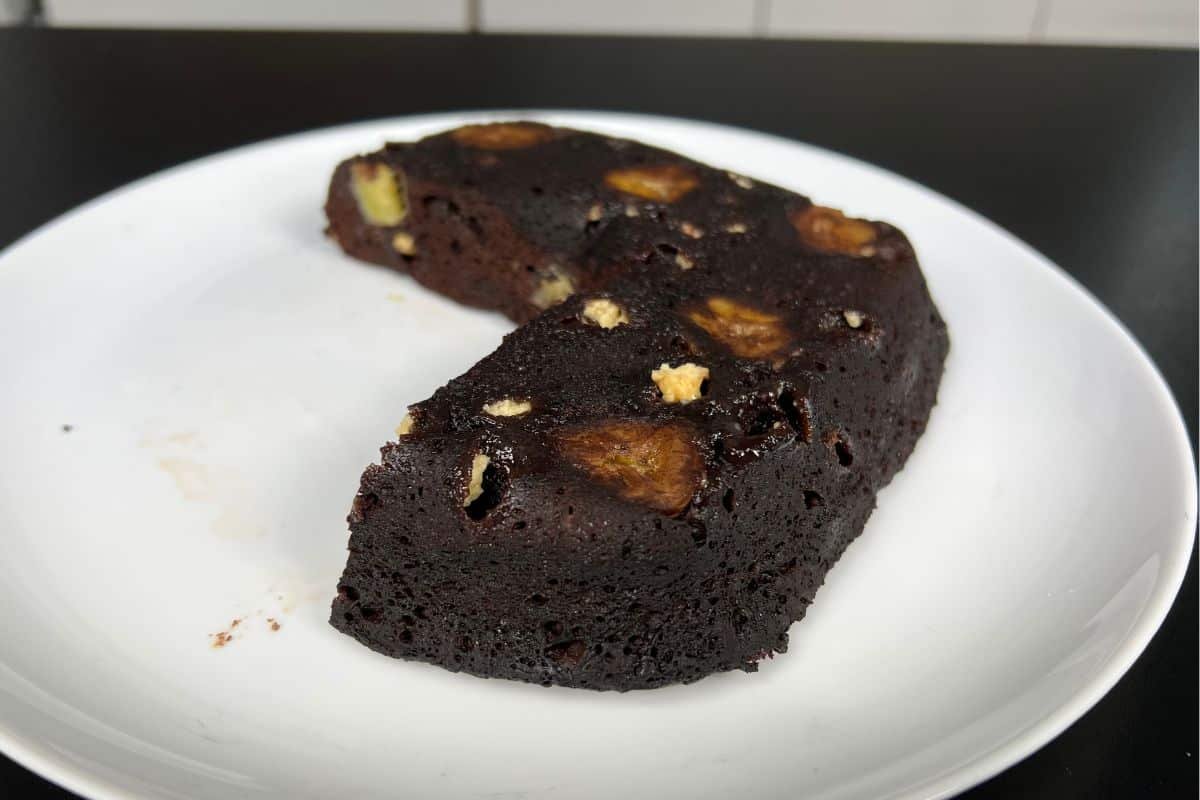 Bolo de Chocolate com Banana no Micro-ondas: Receita Rápida, Fácil e Deliciosa