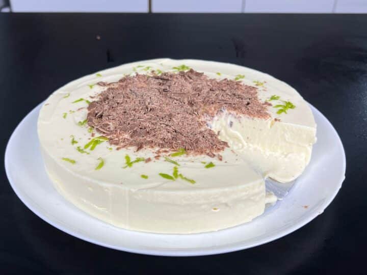 Sobremesa de Limão com Raspas de Chocolate: Cremosa e Deliciosa
