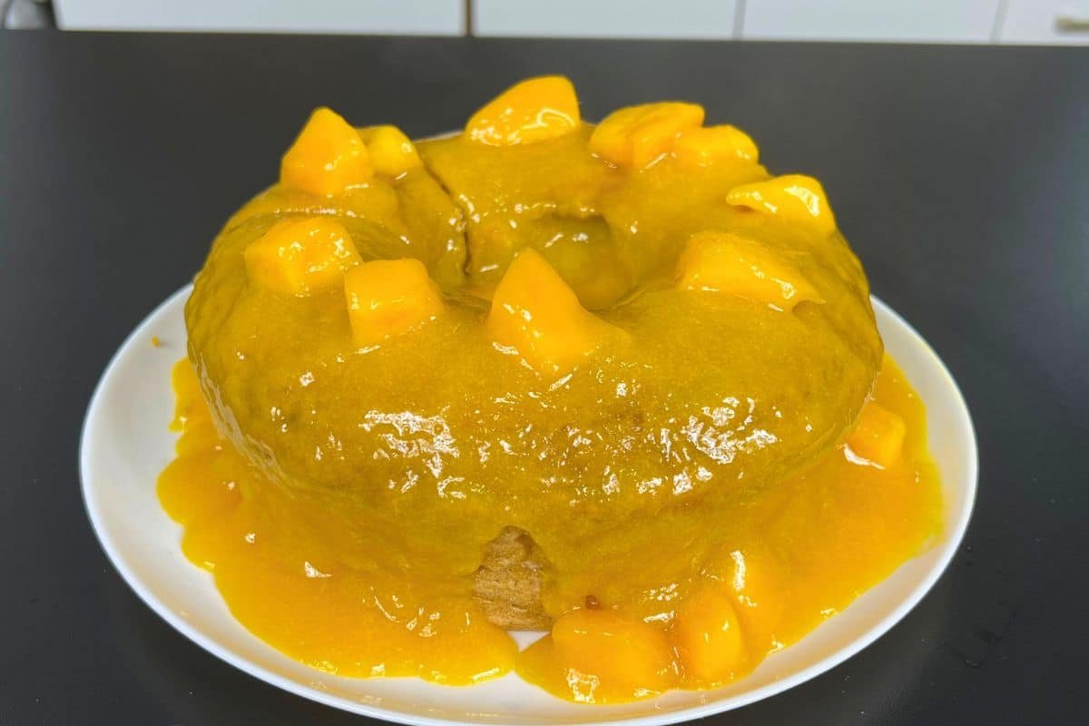 Bolo de Casca de Manga: Receita Sustentável, Deliciosa e Macia
