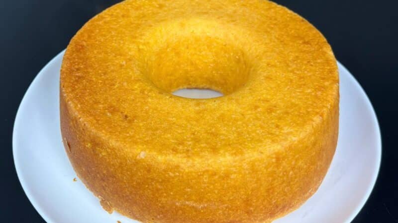 Bolo de Milho de Latinha com Leite Condensado: Receita Rápida e Irresistível