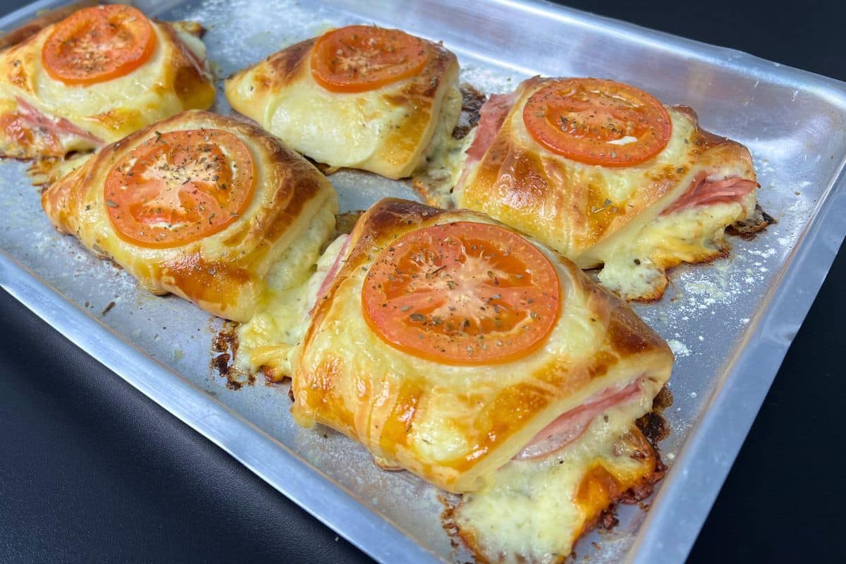 Salgado de Presunto, Queijo e Tomate — Super Macio e Perfeito Para Vender
